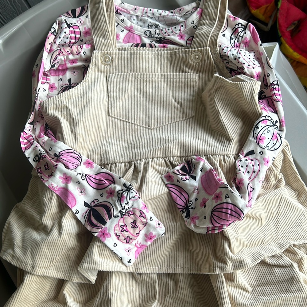 Birdy bean Quinn corduroy overall set new with tags size 8